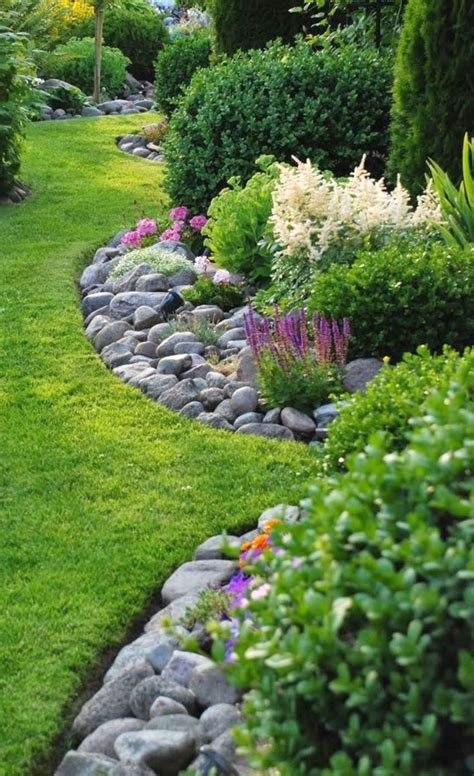 landscape ideas for small areas.